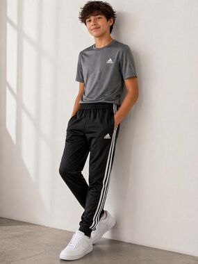 Adidas Boys XL‎ Black 2-Stripe Track Pants Joggers 18/20 Women Small